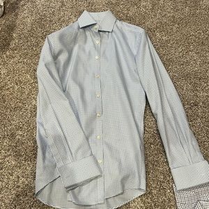 Mens Charles Tyrwhitt as 14.5/33in dress shirt. Used in great condition.
